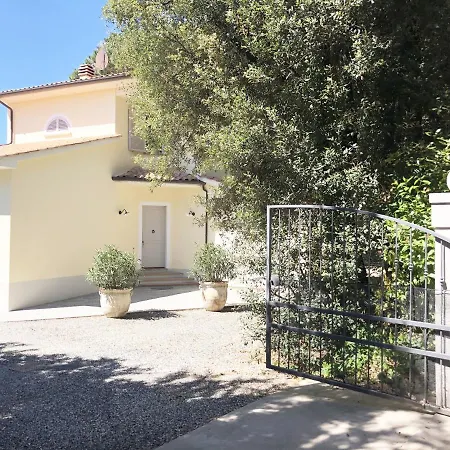 Tre Sorelle Di Toscana